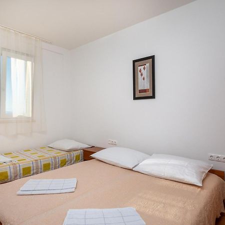 Seaview Apartments Grizelj Duce Bilik gambar