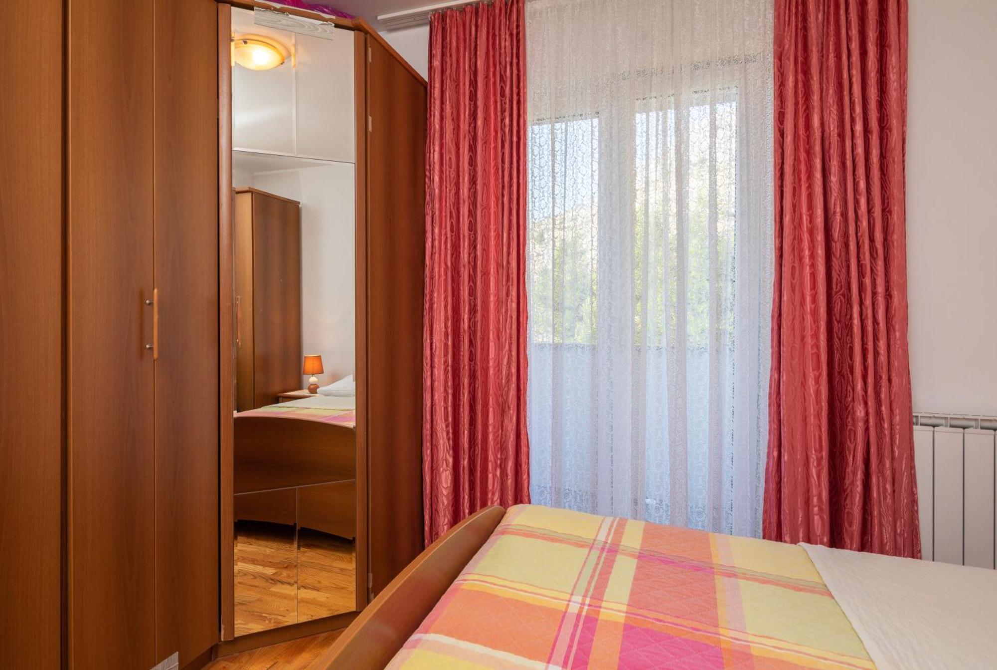 Seaview Apartments Grizelj Duce Bilik gambar